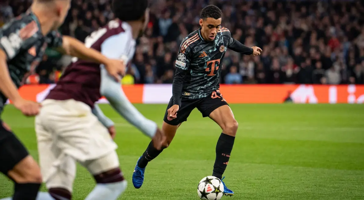 转会期突围战来临；阿斯顿维拉围绕德甲防线松动；信心回归；纪律约束更严格的简单介绍